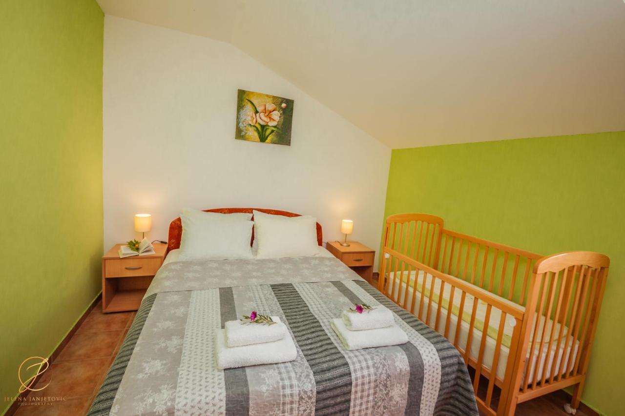 Apartments Batricevic Χέρτσεγκ Νόβι Εξωτερικό φωτογραφία