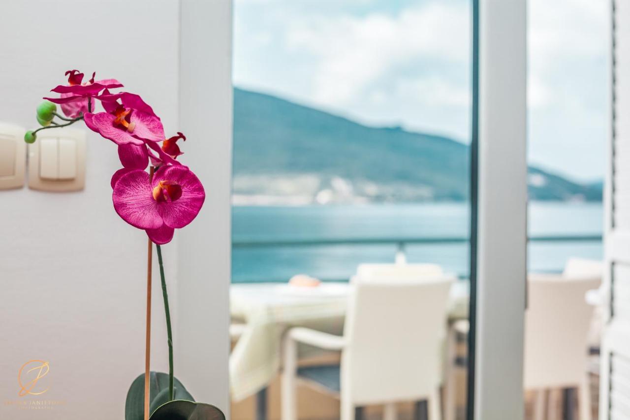 Apartments Batricevic Χέρτσεγκ Νόβι Εξωτερικό φωτογραφία