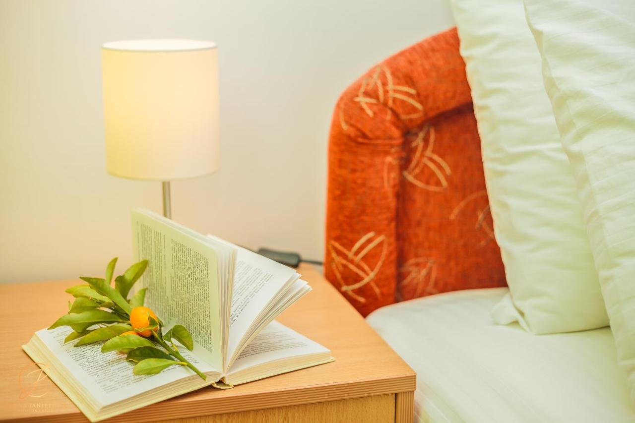 Apartments Batricevic Χέρτσεγκ Νόβι Εξωτερικό φωτογραφία
